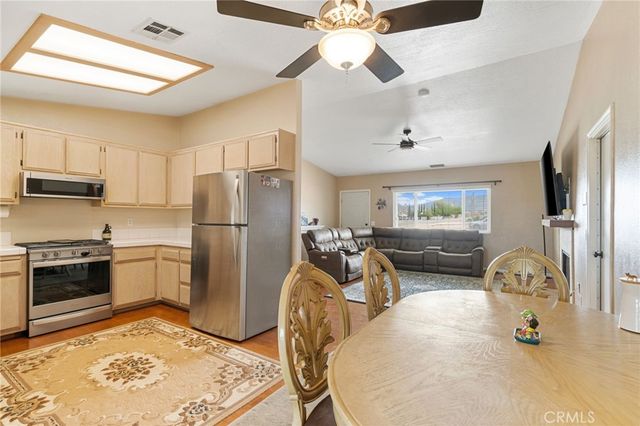 18250 Preston Street, Hesperia, CA 92345