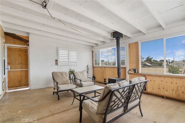 18250 Preston Street, Hesperia, CA 92345