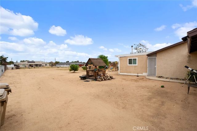 18250 Preston Street, Hesperia, CA 92345
