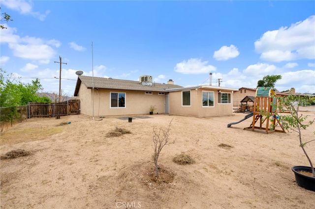 18250 Preston Street, Hesperia, CA 92345