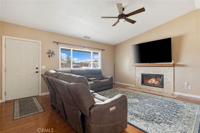 18250 Preston Street, Hesperia, CA 92345