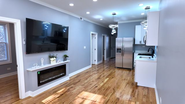 2233 S Spaulding Avenue 2, Chicago, IL 60623