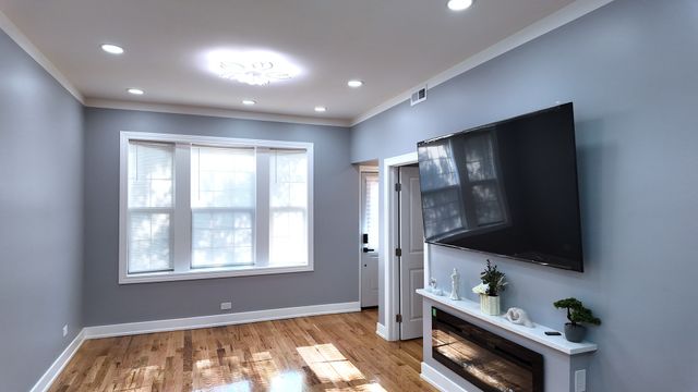 2233 S Spaulding Avenue 2, Chicago, IL 60623