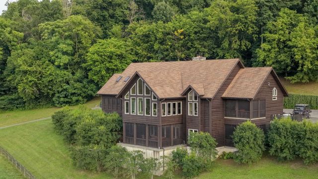 391 Bluestocking Hollow Rd, Shelbyville, TN 37160