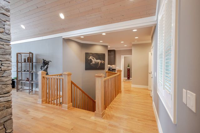 391 Bluestocking Hollow Rd, Shelbyville, TN 37160