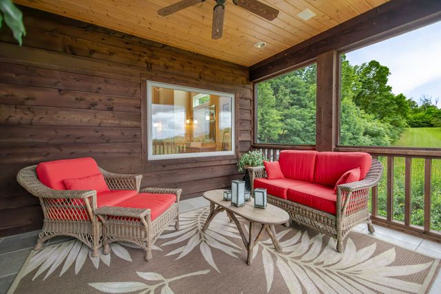391 Bluestocking Hollow Rd, Shelbyville, TN 37160