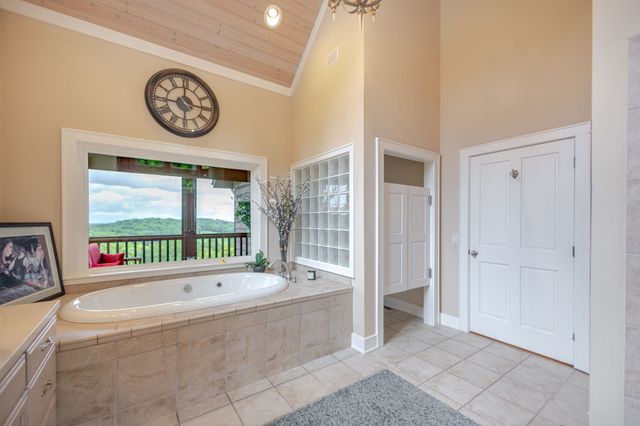 391 Bluestocking Hollow Rd, Shelbyville, TN 37160