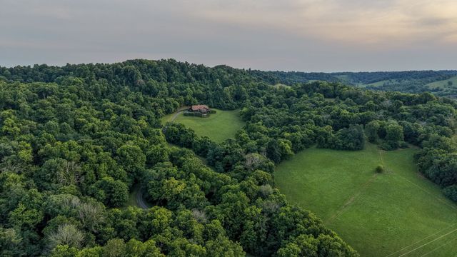 391 Bluestocking Hollow Rd, Shelbyville, TN 37160