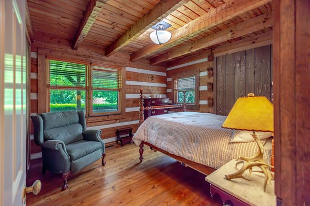 391 Bluestocking Hollow Rd, Shelbyville, TN 37160