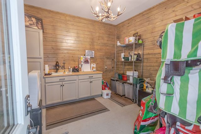 391 Bluestocking Hollow Rd, Shelbyville, TN 37160