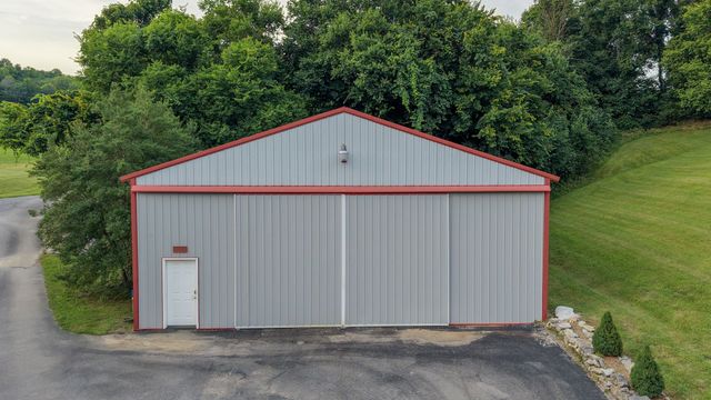 391 Bluestocking Hollow Rd, Shelbyville, TN 37160