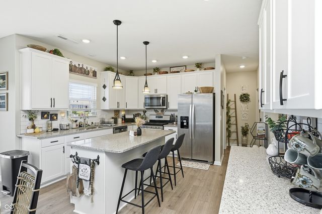 70 Freeman Street, Whiteland, IN 46184