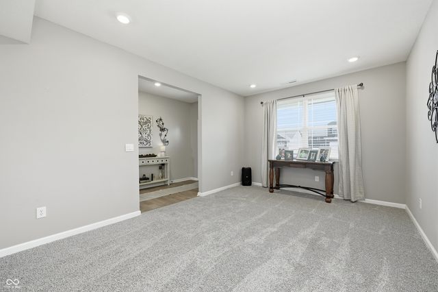 70 Freeman Street, Whiteland, IN 46184