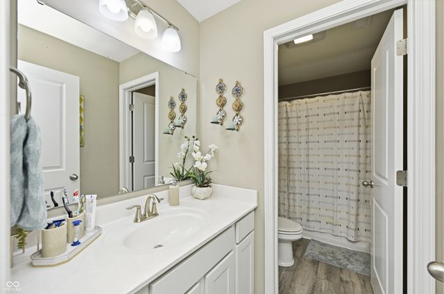 70 Freeman Street, Whiteland, IN 46184