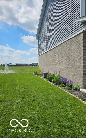 70 Freeman Street, Whiteland, IN 46184