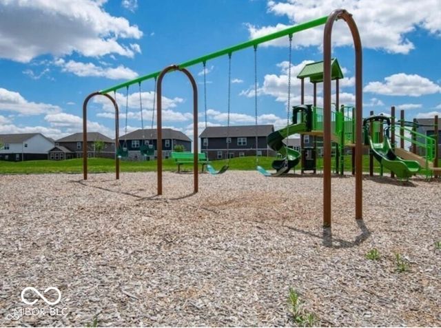 70 Freeman Street, Whiteland, IN 46184