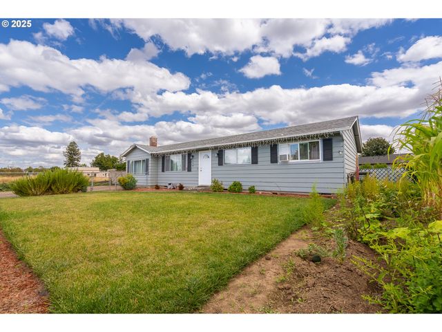 598 Ne 46TH Ave, Salem, OR 97301
