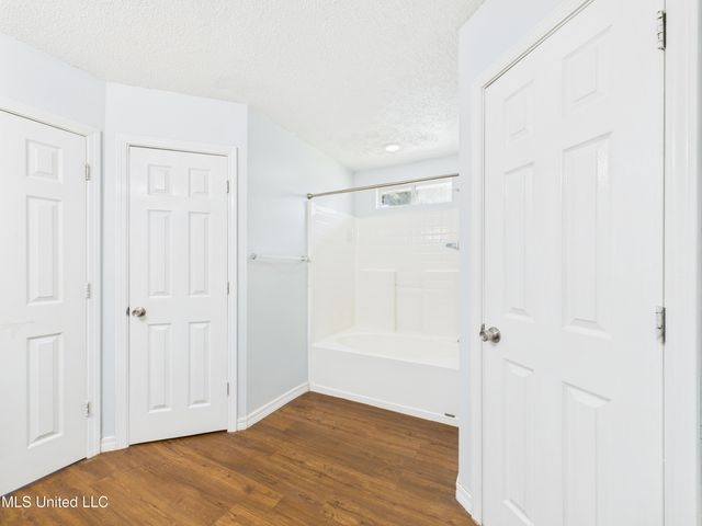 6700 Dove Lane, Ocean Springs, MS 39564