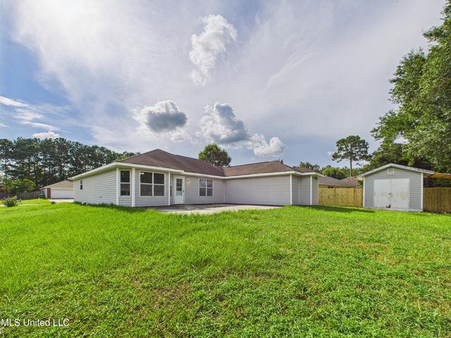 6700 Dove Lane, Ocean Springs, MS 39564