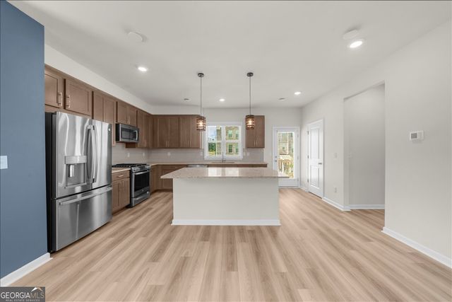 1570 Halbrook Place SW, Marietta, GA 30008