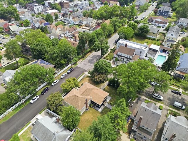 95 Vernon Avenue, Yonkers, NY 10704