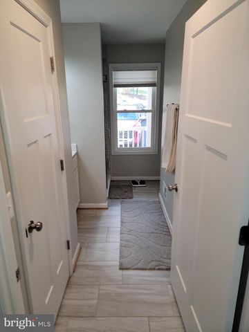 538 BLACK TWIG RD, Linden, VA 22642