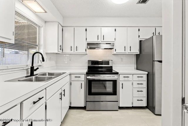 4554 Essex Lane, Spring Hill, FL 34606