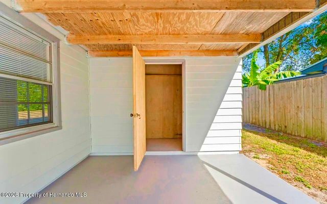 4554 Essex Lane, Spring Hill, FL 34606