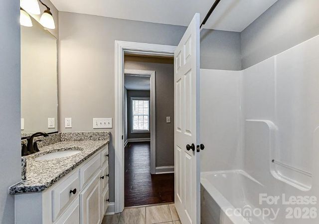 704 N Main Street, Mooresville, NC 28115