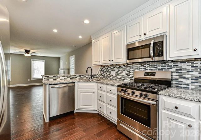 704 N Main Street, Mooresville, NC 28115