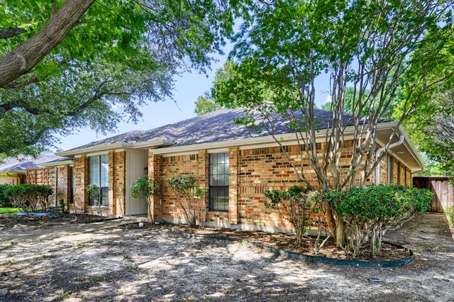 734 Swallow Drive, Coppell, TX 75019