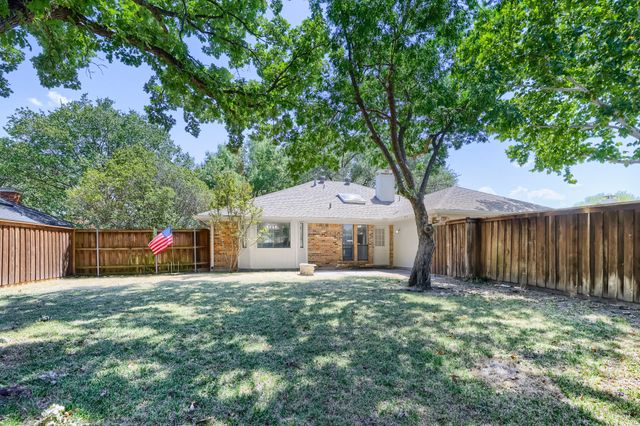 734 Swallow Drive, Coppell, TX 75019