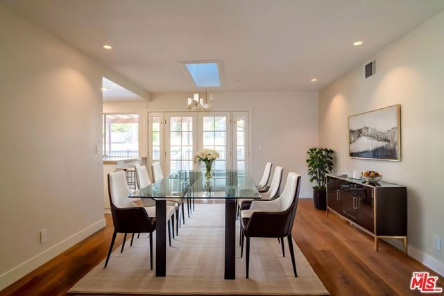 233 Longfellow Street, Thousand Oaks, CA 91360