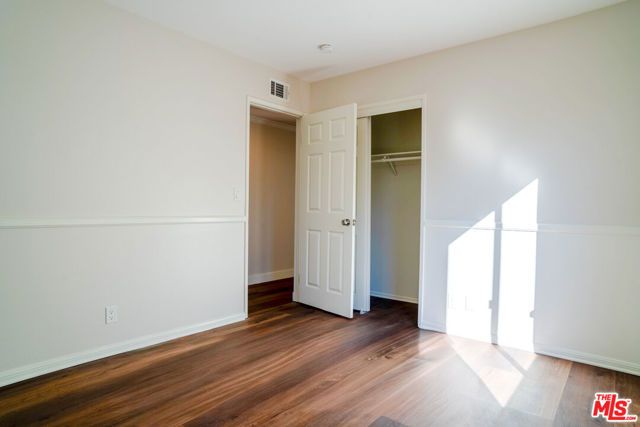 233 Longfellow Street, Thousand Oaks, CA 91360