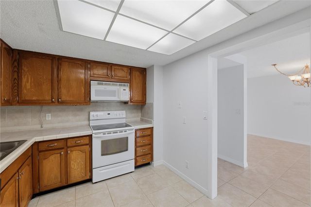 675 S GULFVIEW BOULEVARD 206, Clearwater Beach, FL 33767