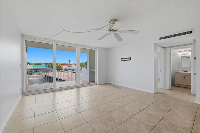 675 S GULFVIEW BOULEVARD 206, Clearwater Beach, FL 33767