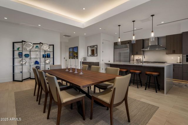 37200 N CAVE CREEK Road 2108, Scottsdale, AZ 85262