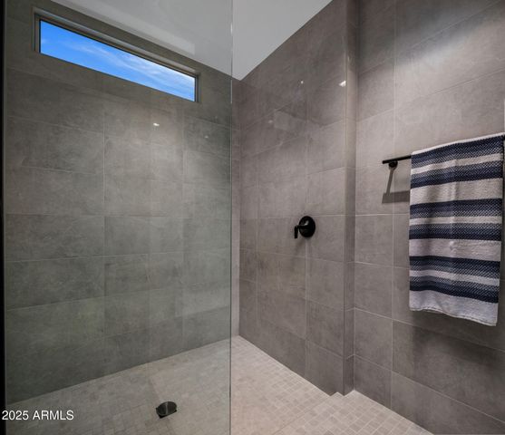 37200 N CAVE CREEK Road 2108, Scottsdale, AZ 85262