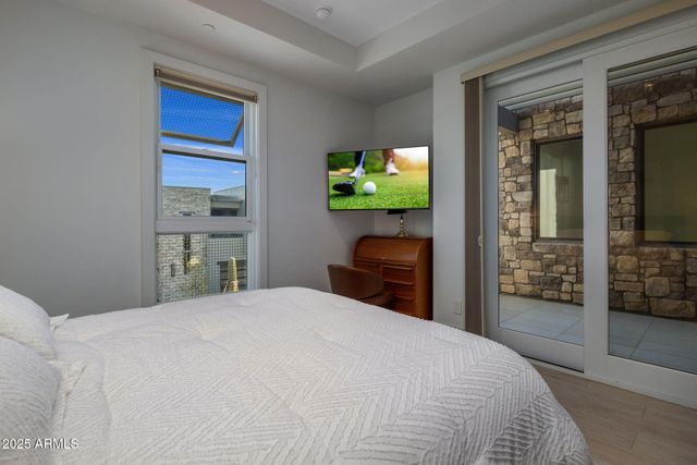 37200 N CAVE CREEK Road 2108, Scottsdale, AZ 85262