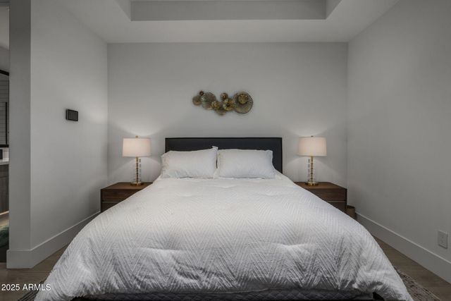 37200 N CAVE CREEK Road 2108, Scottsdale, AZ 85262