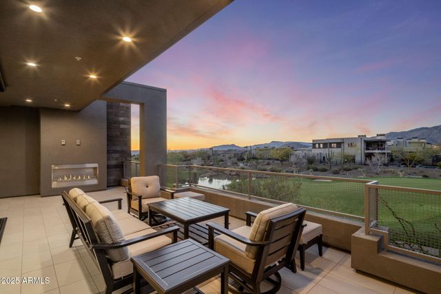 37200 N CAVE CREEK Road 2108, Scottsdale, AZ 85262