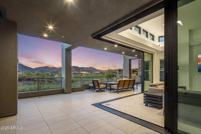 37200 N CAVE CREEK Road 2108, Scottsdale, AZ 85262