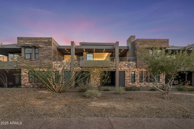 37200 N CAVE CREEK Road 2108, Scottsdale, AZ 85262