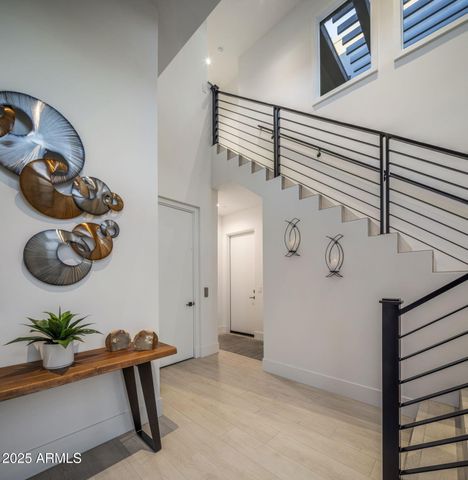 37200 N CAVE CREEK Road 2108, Scottsdale, AZ 85262