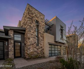 37200 N CAVE CREEK Road 2108, Scottsdale, AZ 85262