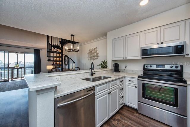 2400 FEATHER SOUND DRIVE 832, Clearwater, FL 33762