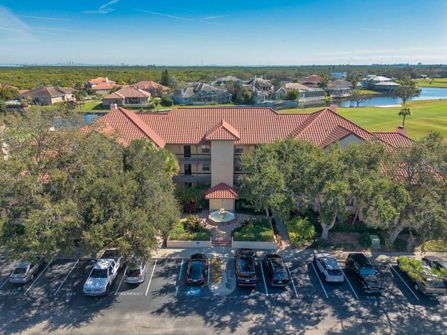 2400 FEATHER SOUND DRIVE 832, Clearwater, FL 33762