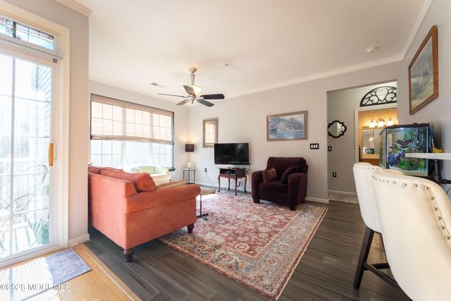 422 Sophee Lane, Lakewood, NJ 08701