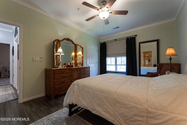 422 Sophee Lane, Lakewood, NJ 08701