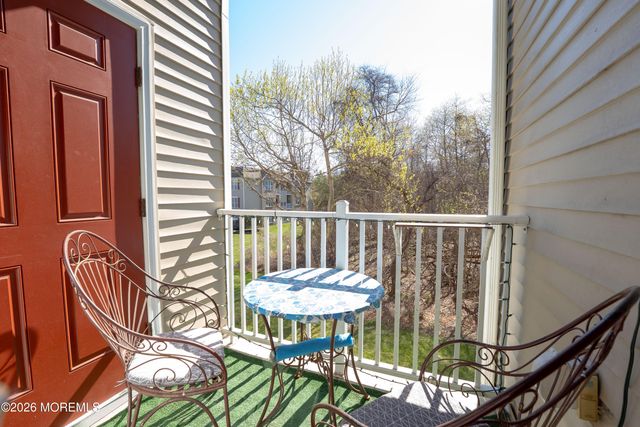 422 Sophee Lane, Lakewood, NJ 08701